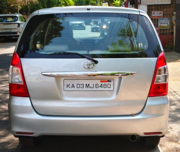 Toyota Innova - Image 6